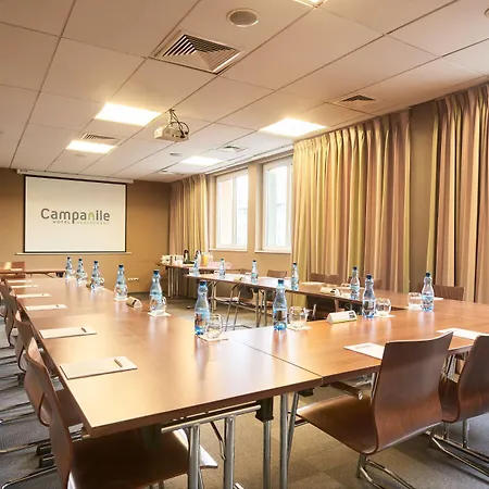 Hotel Campanile 3*