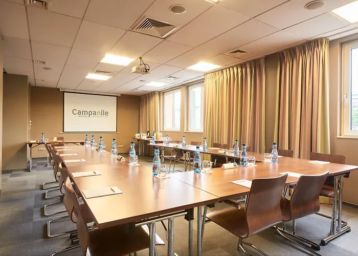 Hotel Campanile 3*