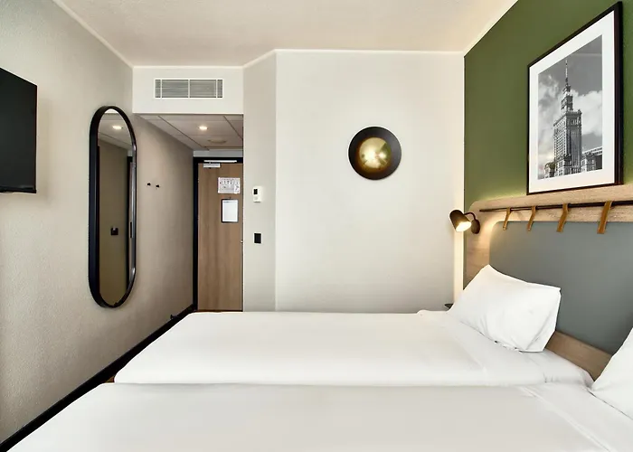 Hotel Campanile Lodž