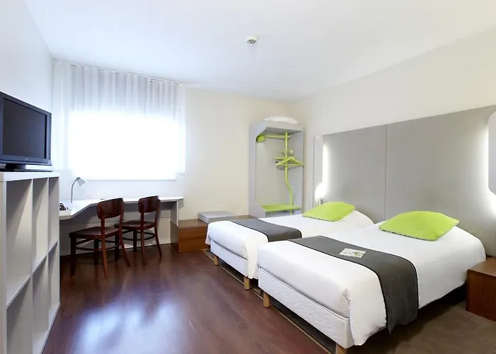 Hotel Campanile Lodž